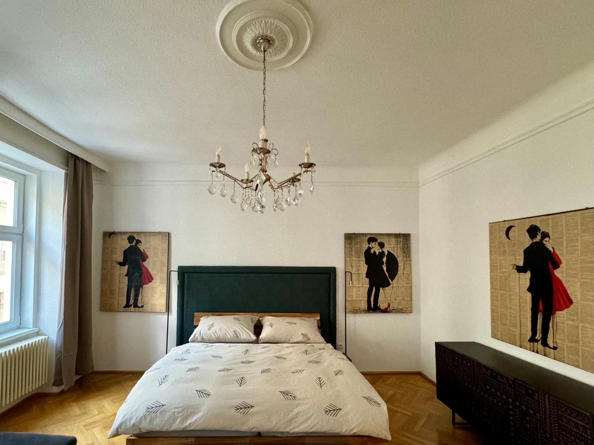 Atelier Lomani Apartment Wina Bagian luar foto